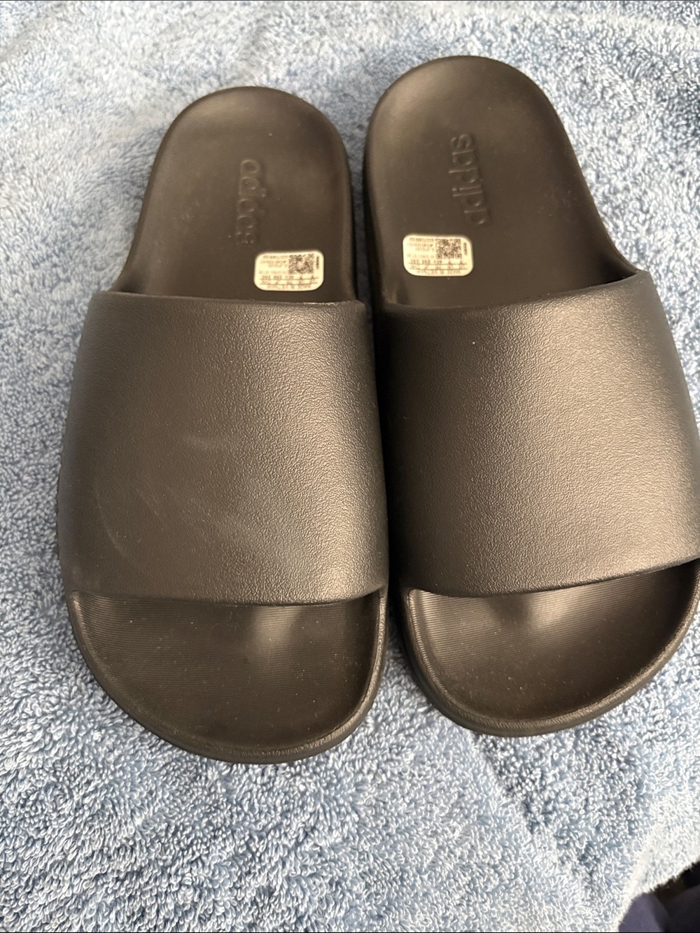 adidas Black Men's Slide Sandals - Simple Slip-On Design